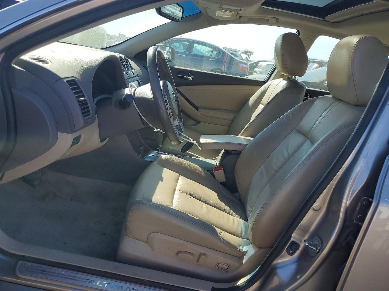 2012 NISSAN ALTIMA