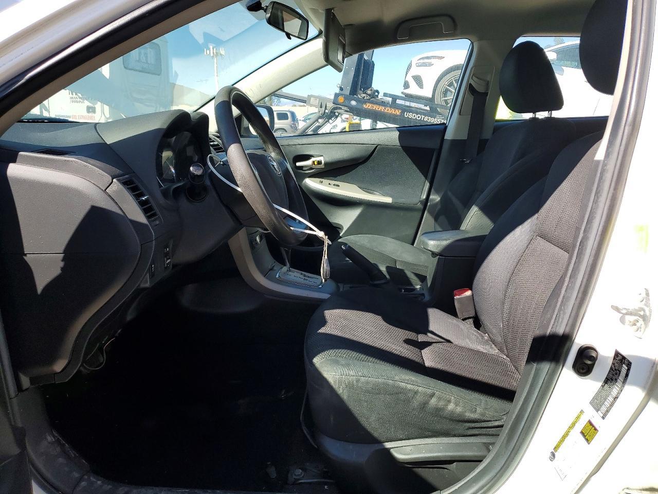 2011 TOYOTA COROLLA