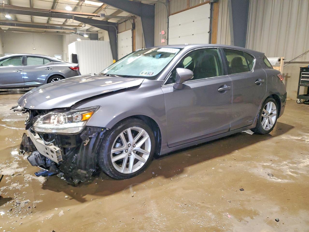 2015 LEXUS CT 200H