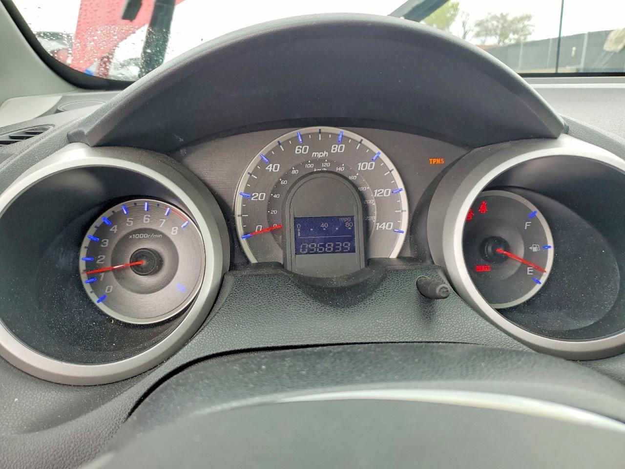2010 HONDA FIT