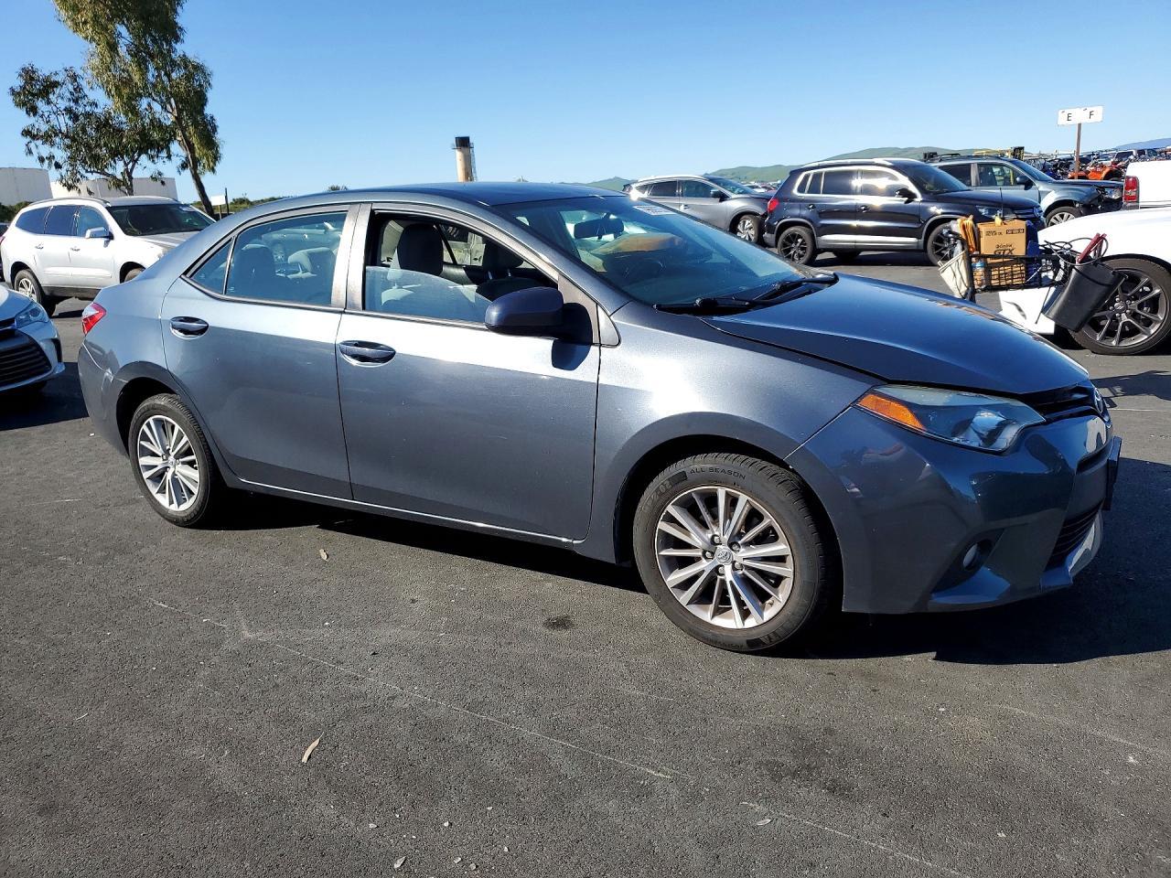 2014 TOYOTA COROLLA