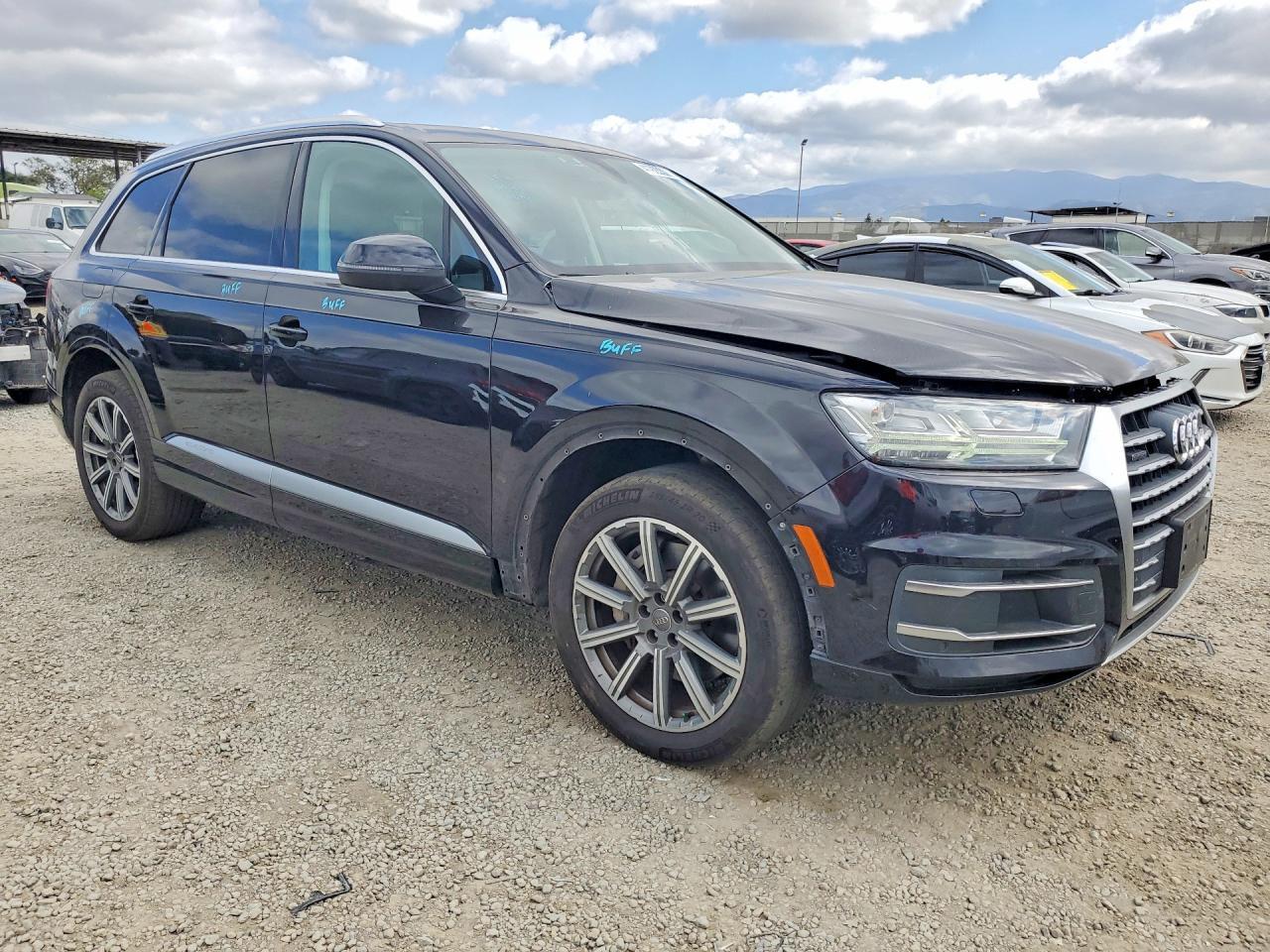 2018 AUDI Q7