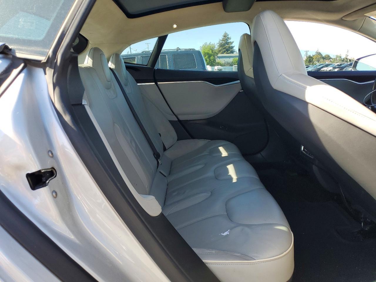 2013 TESLA MODEL S
