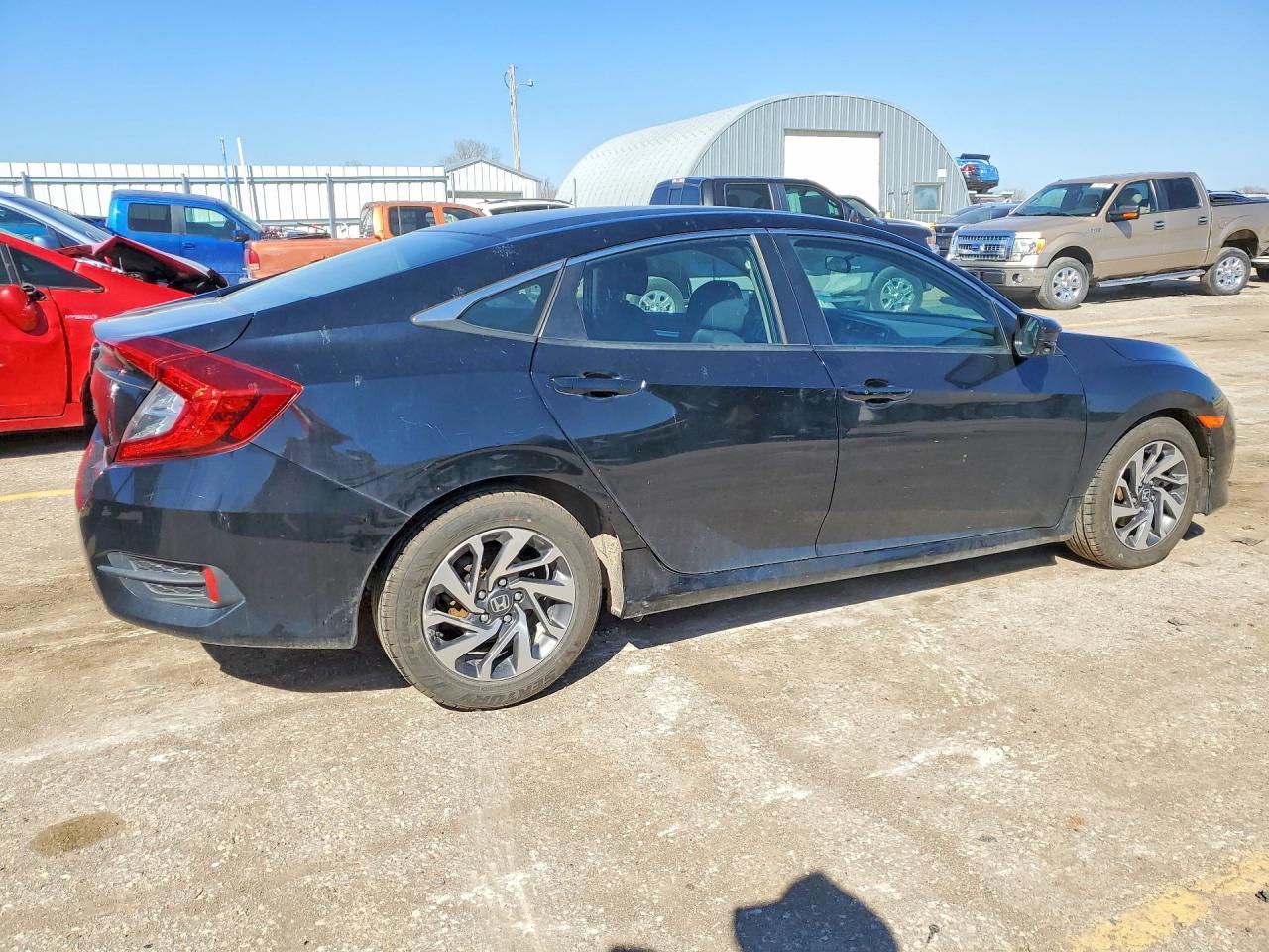 2016 HONDA CIVIC