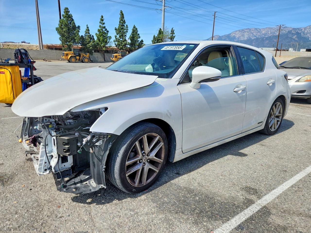 2015 LEXUS CT 200H
