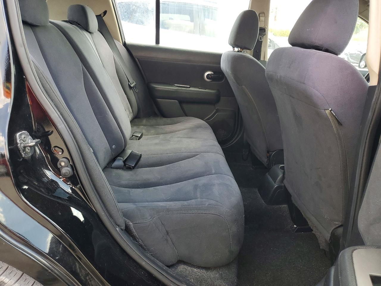 2009 NISSAN VERSA