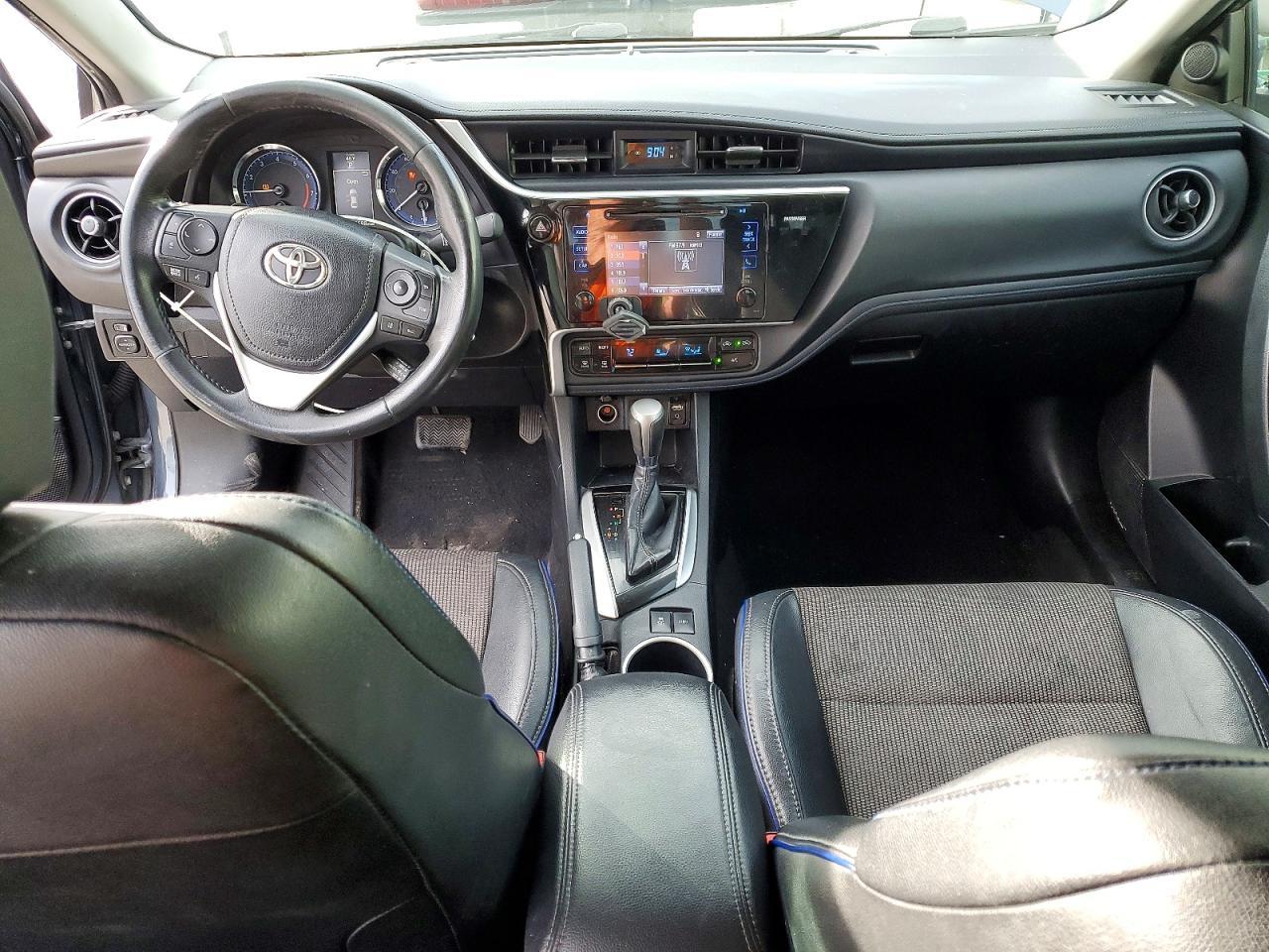 2017 TOYOTA COROLLA