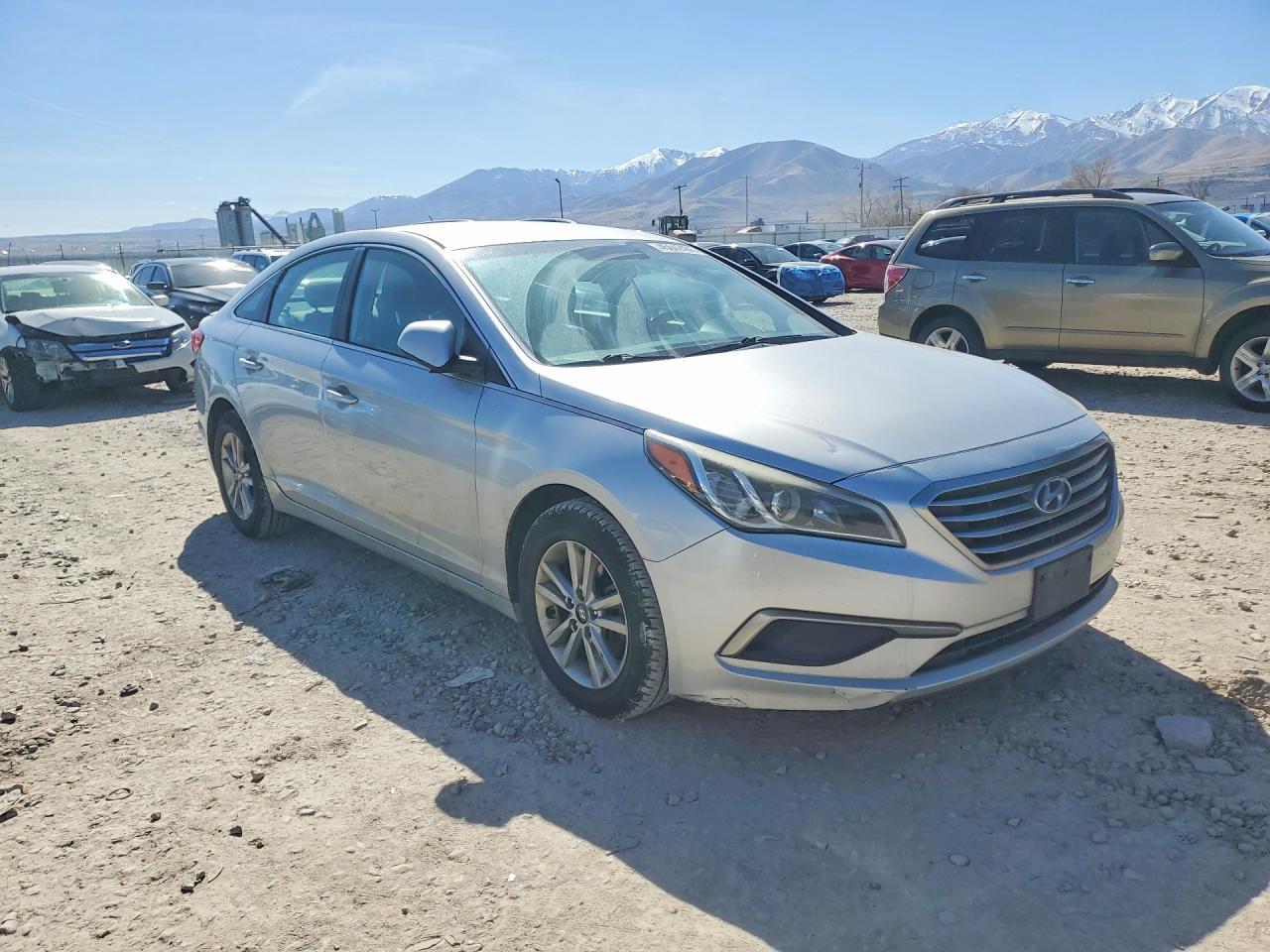 2016 HYUNDAI SONATA