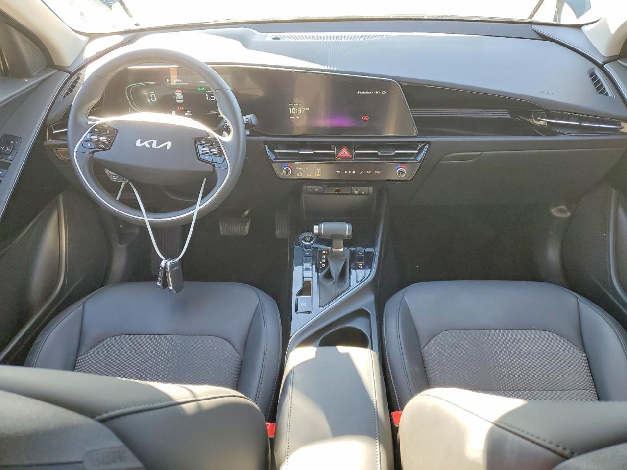 2025 KIA Niro