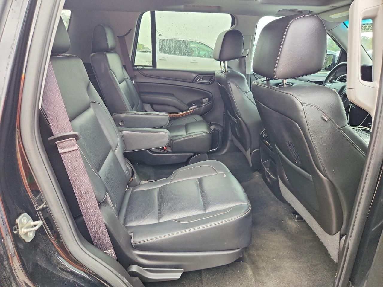 2016 CHEVROLET Tahoe