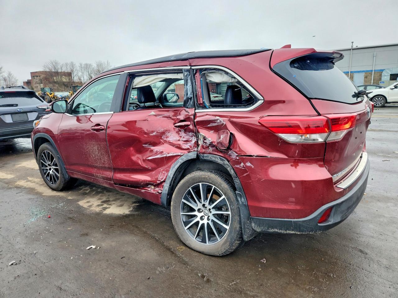 2018 TOYOTA HIGHLANDER