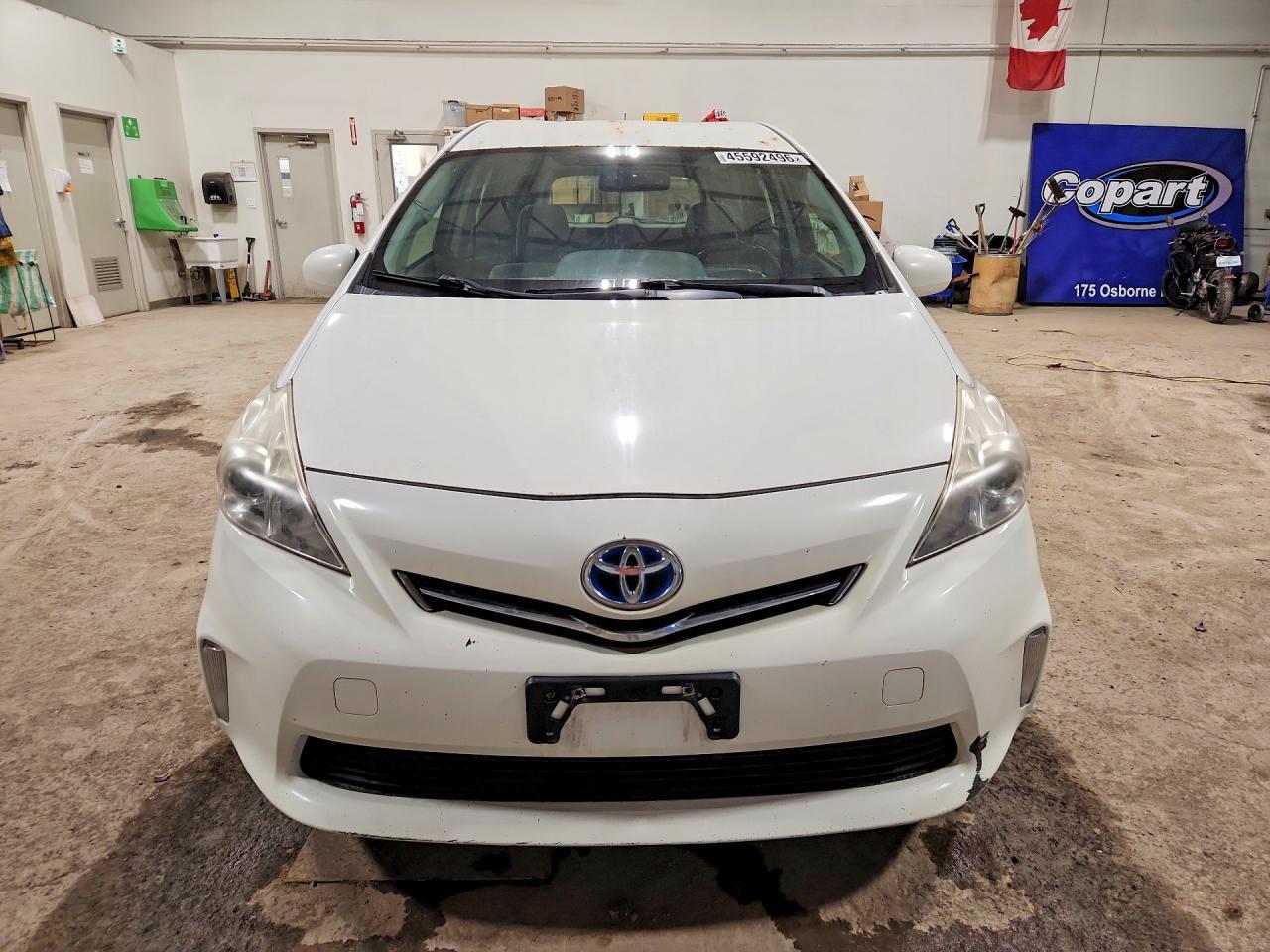 2014 TOYOTA PRIUS V