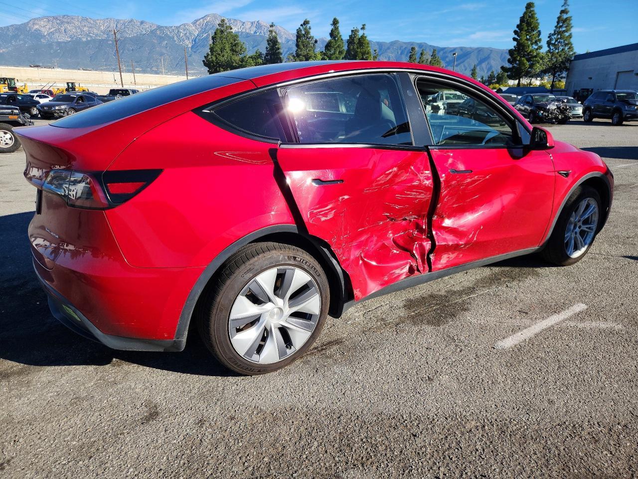 2023 TESLA MODEL Y