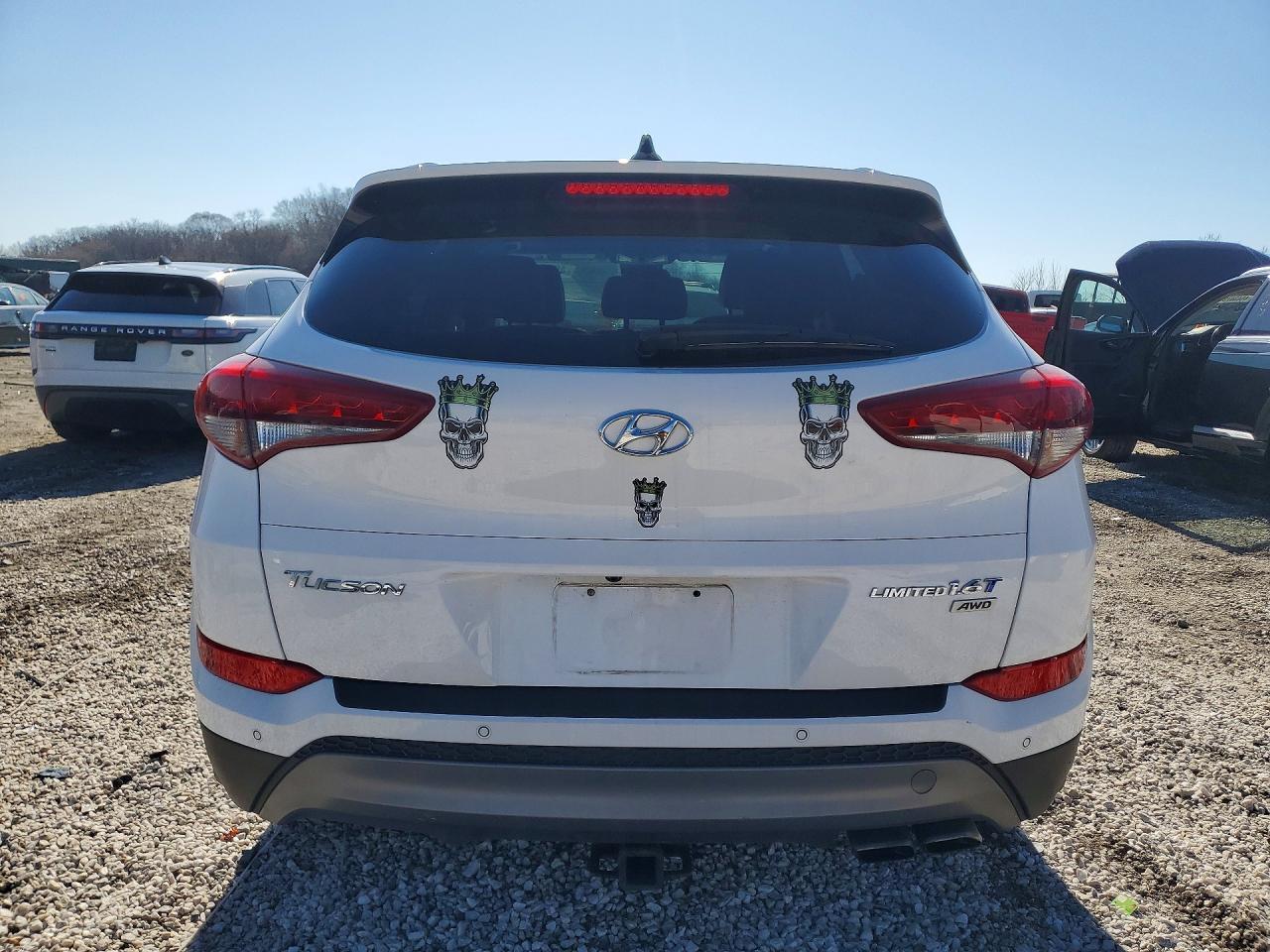 2016 HYUNDAI TUCSON
