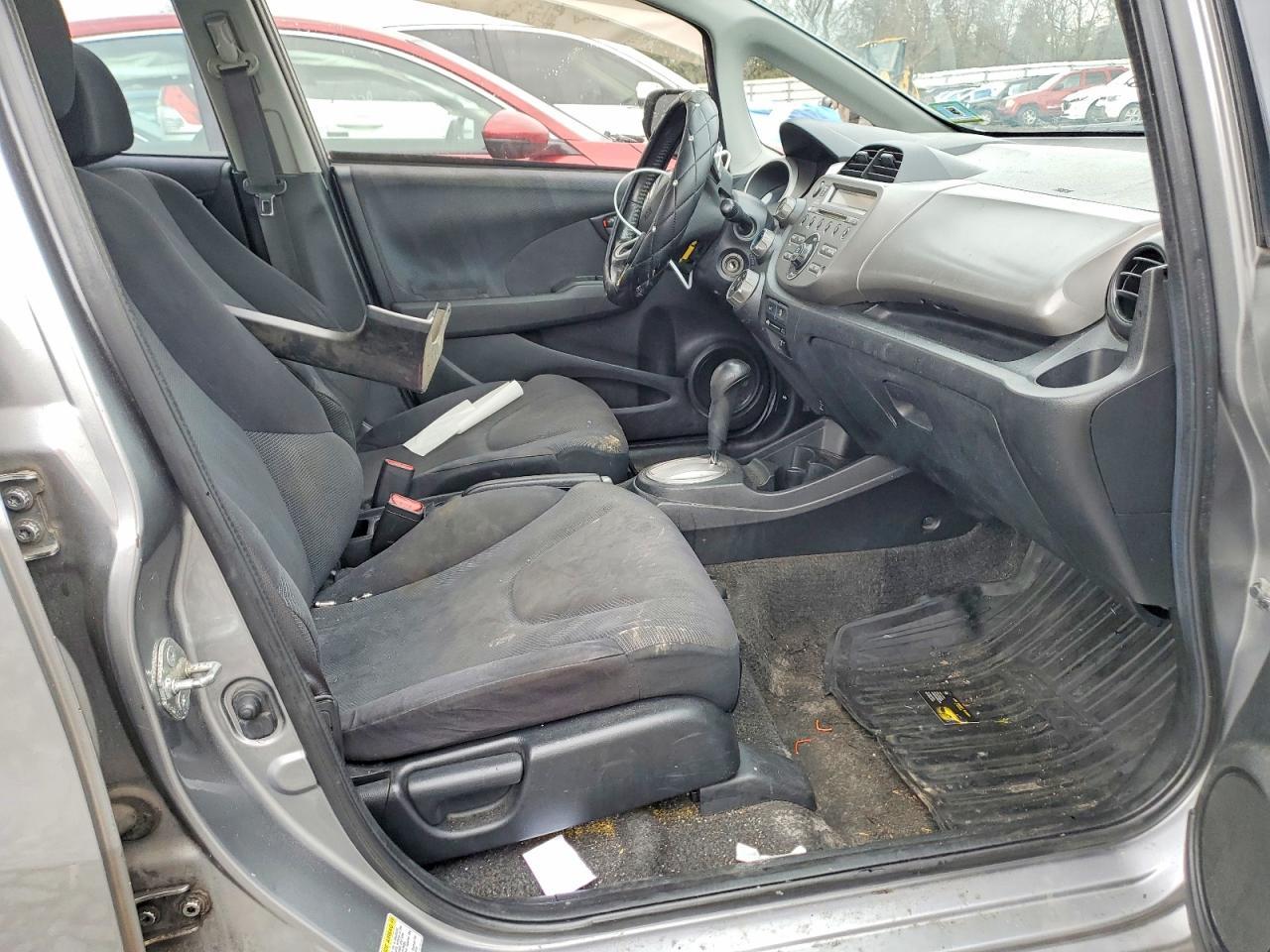 2010 HONDA FIT