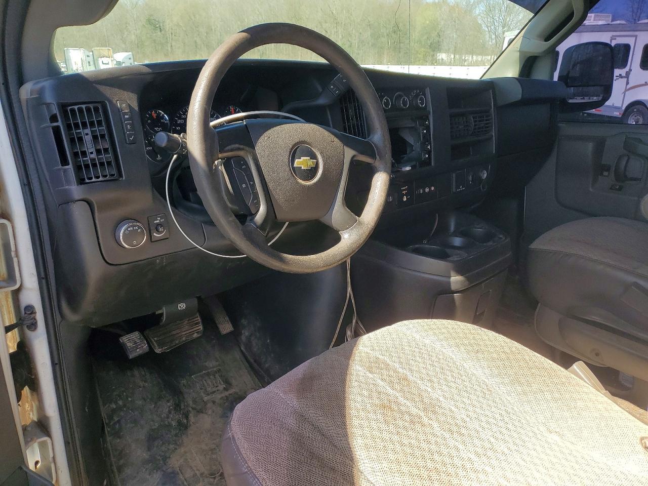 2016 CHEVROLET Express 3500