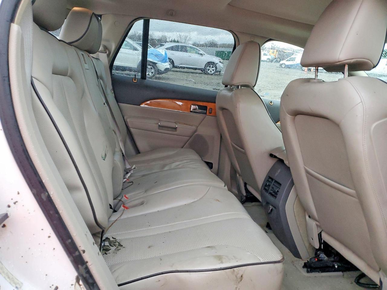 2011 LINCOLN MKX