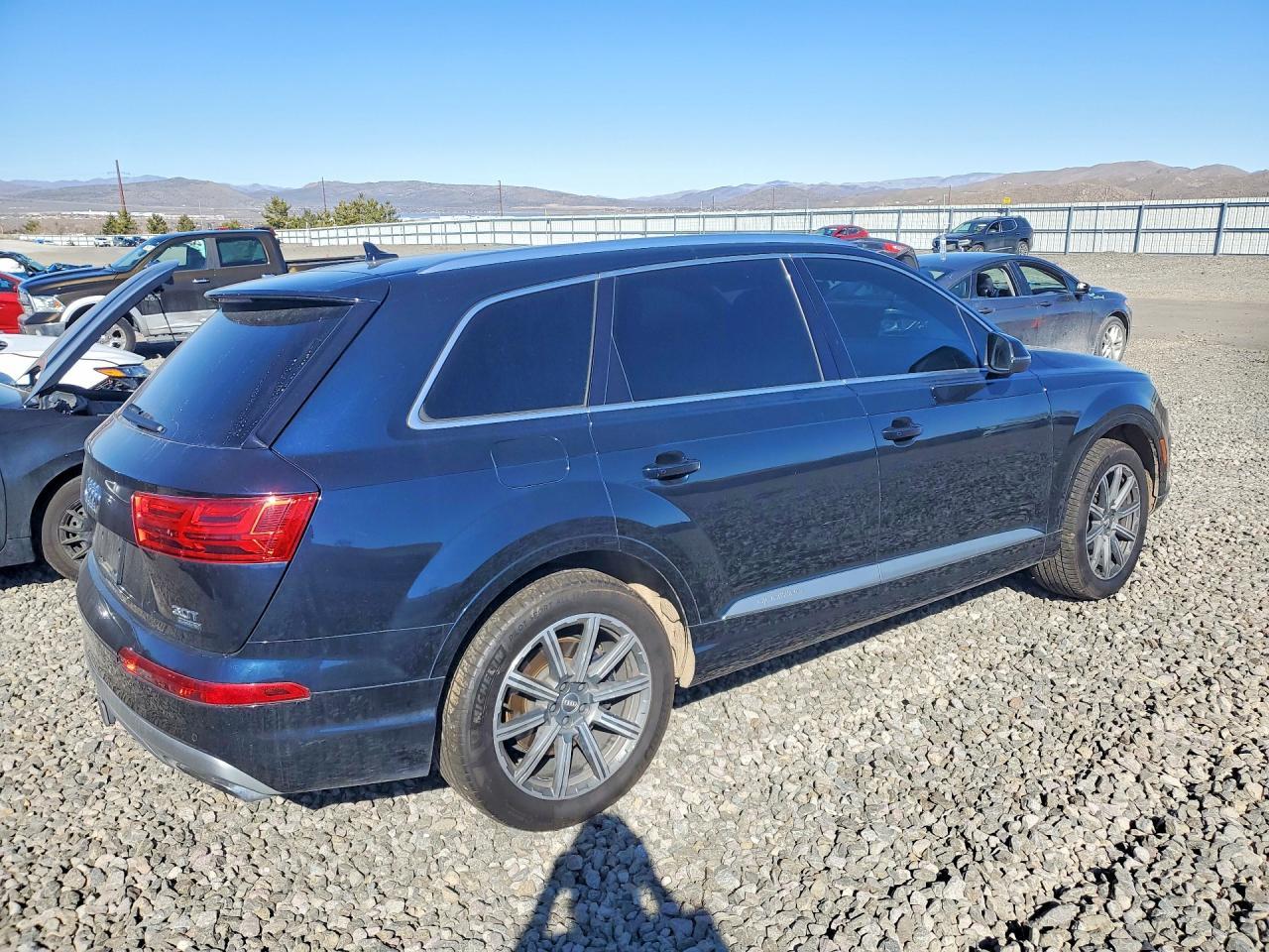 2017 AUDI Q7