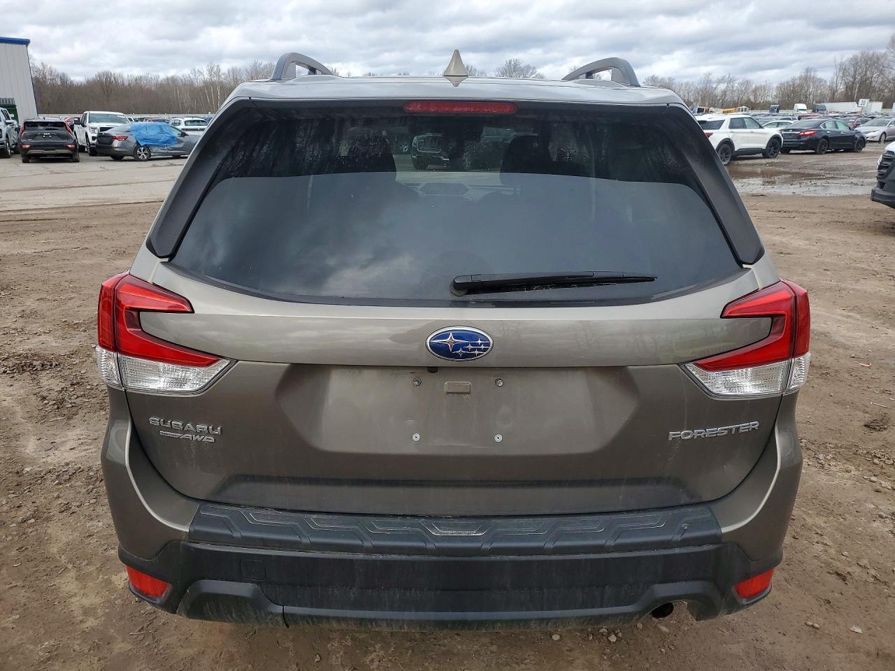 2020 SUBARU FORESTER
