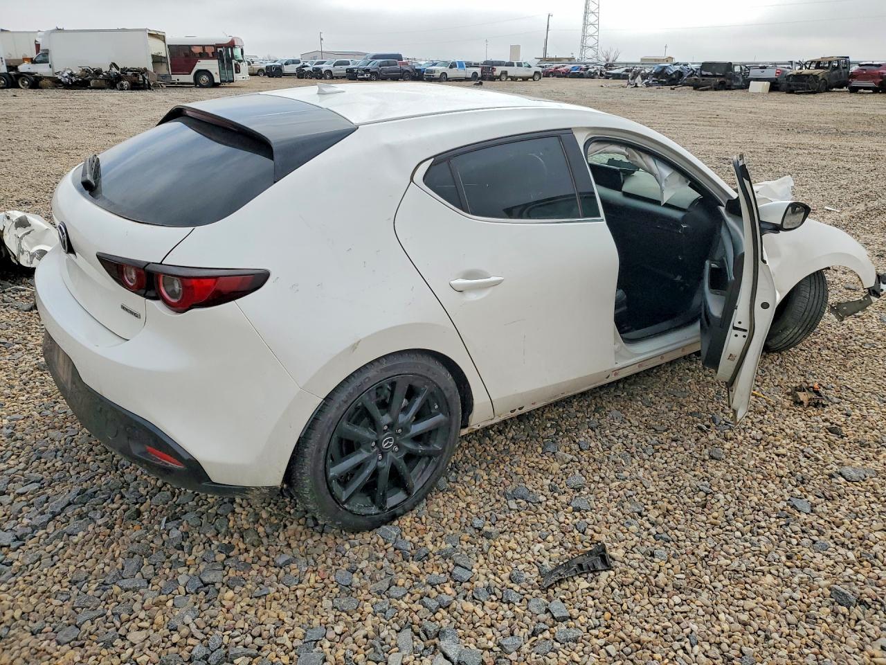 2024 MAZDA 3