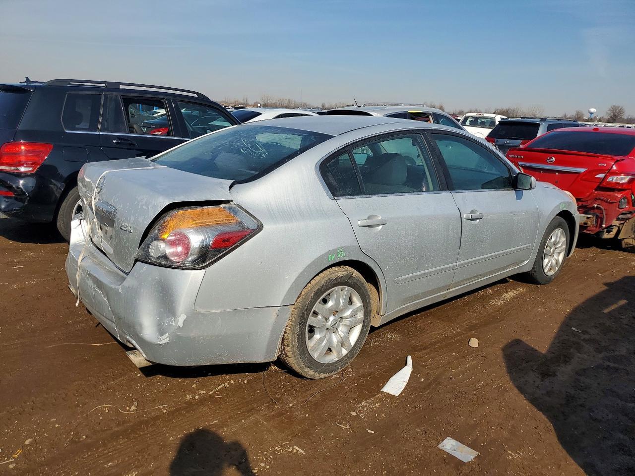 2010 NISSAN ALTIMA