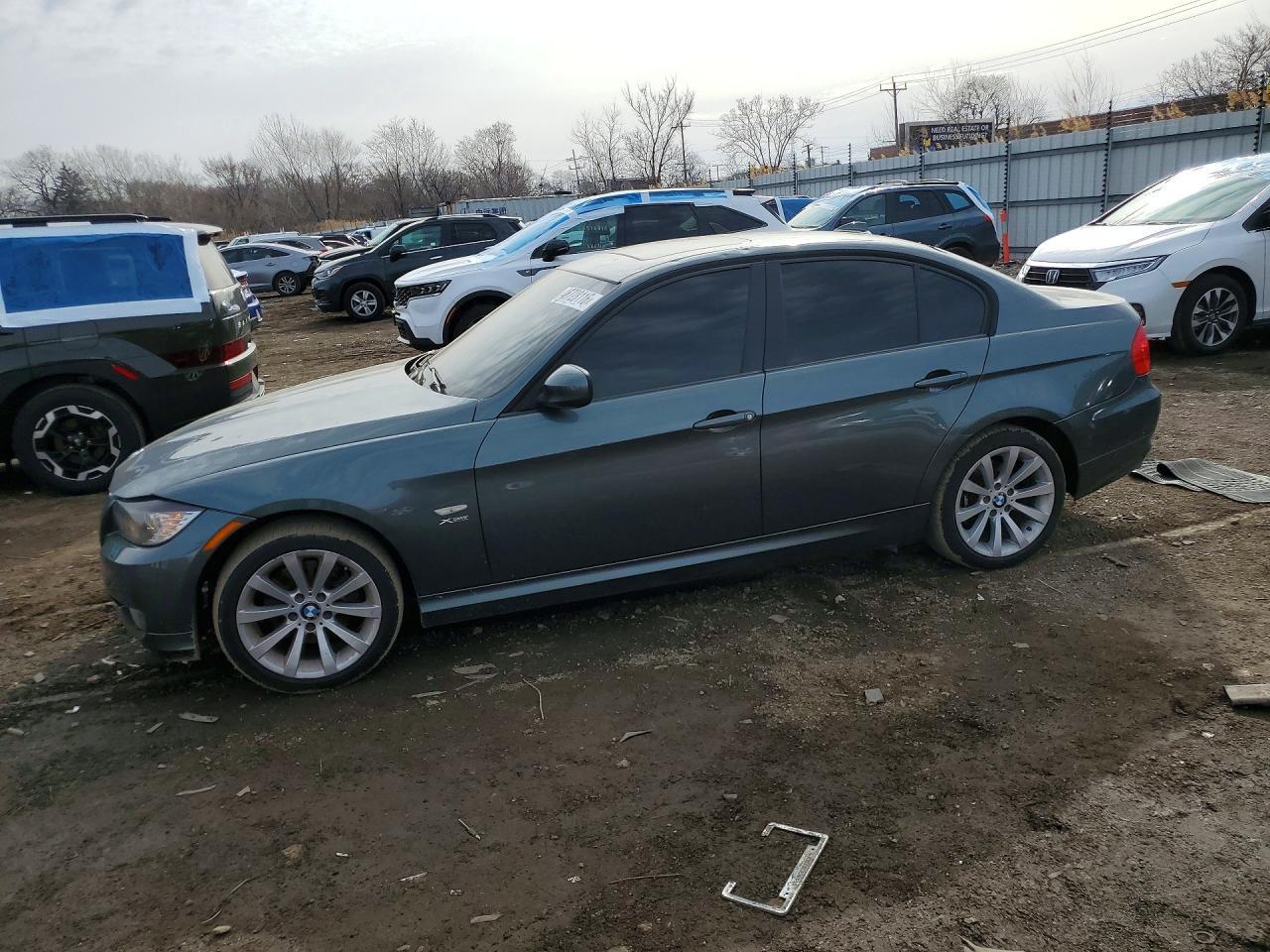 2011 BMW 3 SERIES