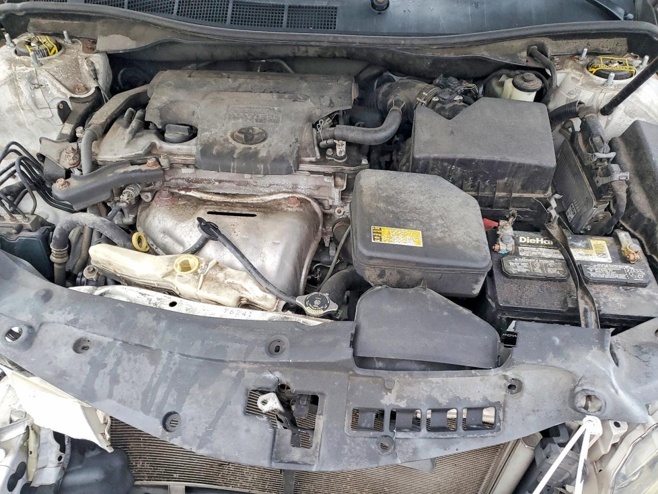 2014 TOYOTA CAMRY