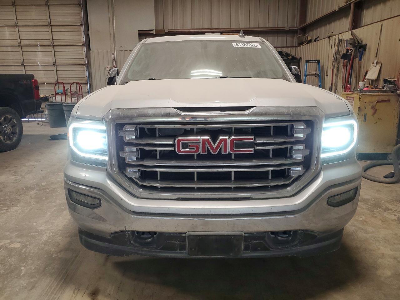 2016 GMC Sierra