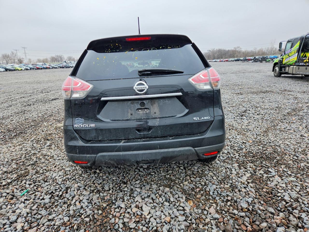 2015 NISSAN ROGUE