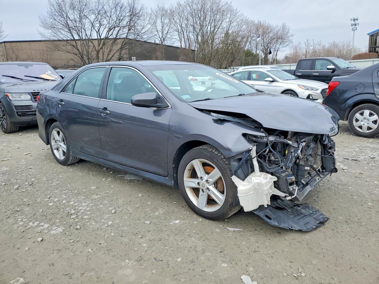 2012 TOYOTA CAMRY
