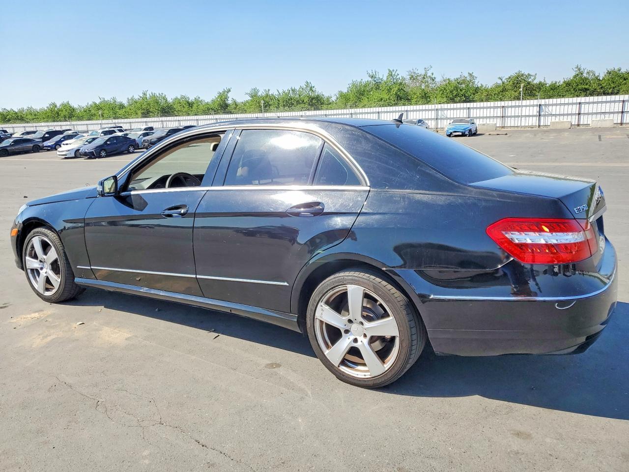2010 MERCEDES-BENZ E-Class