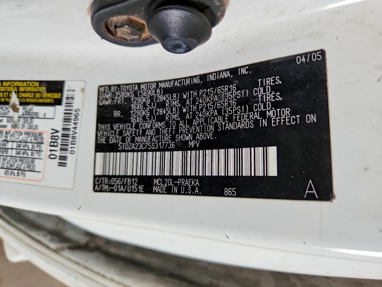 2005 TOYOTA SIENNA