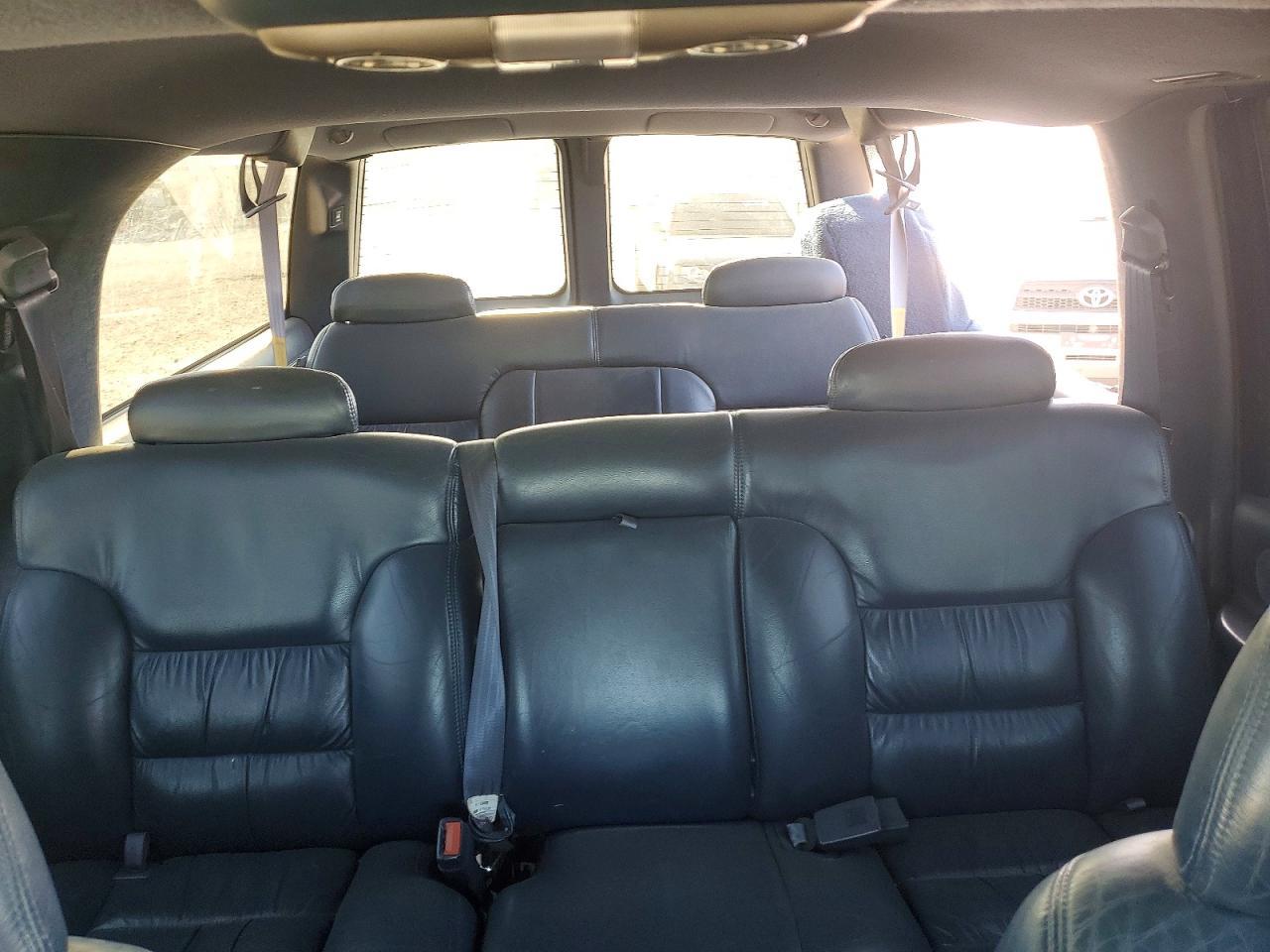 1998 CHEVROLET Suburban