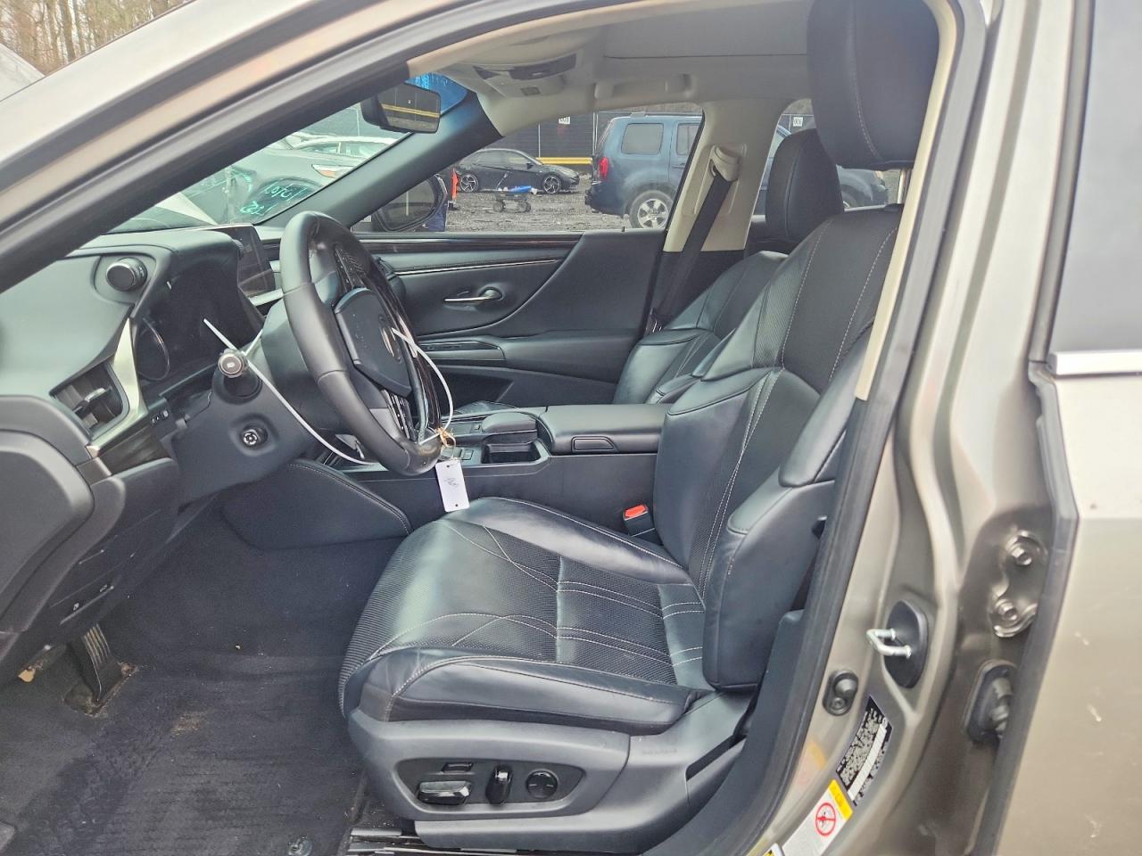 2019 LEXUS ES 350