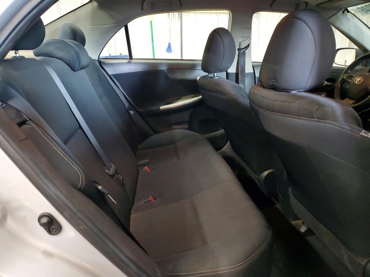 2012 TOYOTA COROLLA
