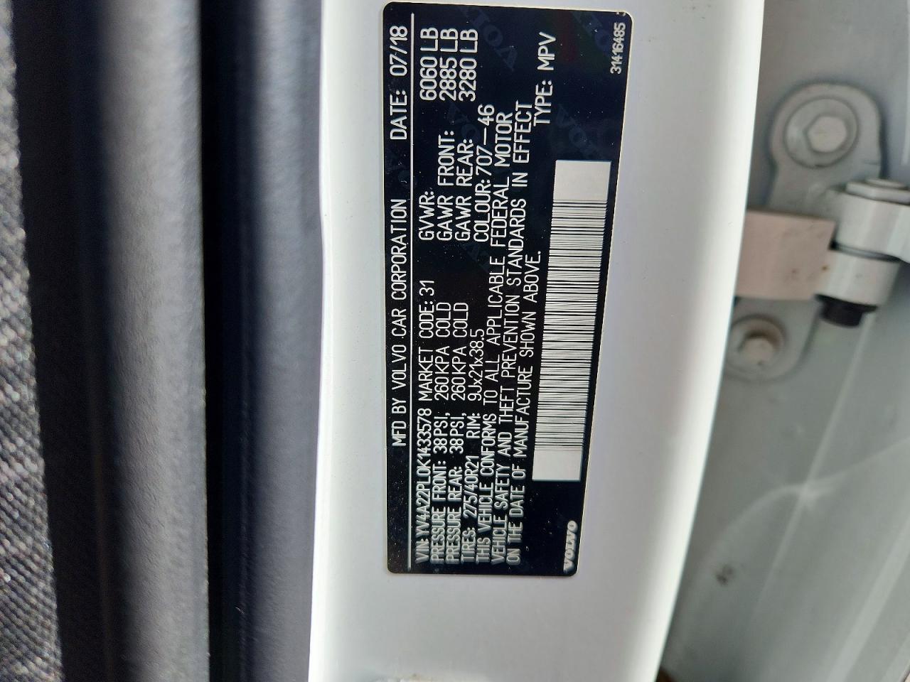 2019 VOLVO XC90