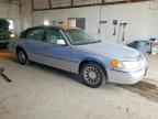 2001 LINCOLN Town Car