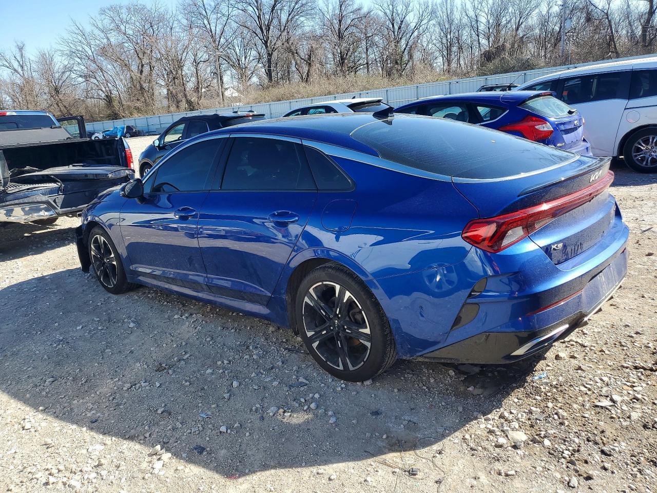 2022 KIA K5
