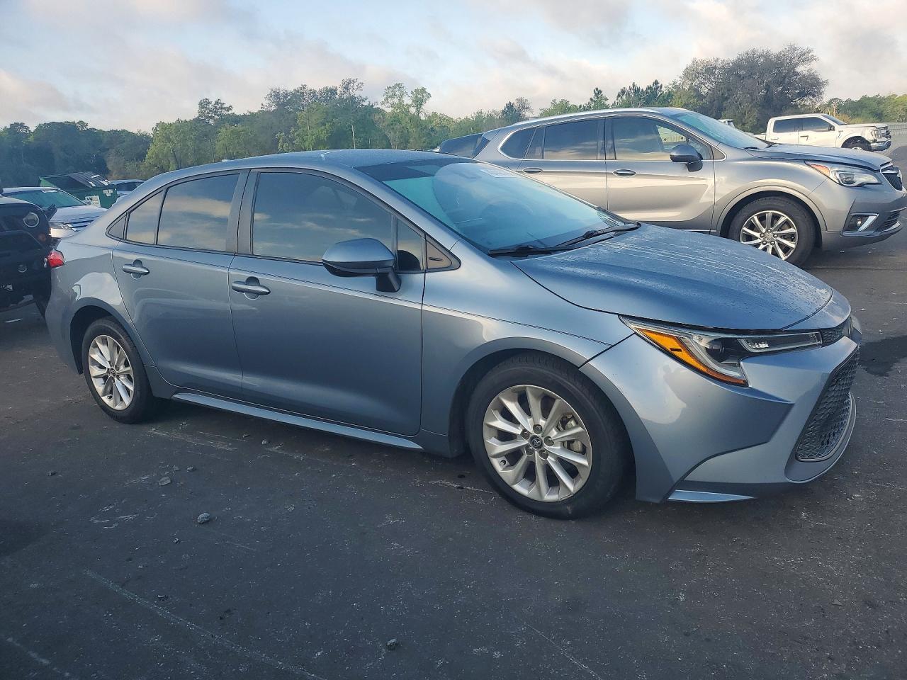 2020 TOYOTA COROLLA