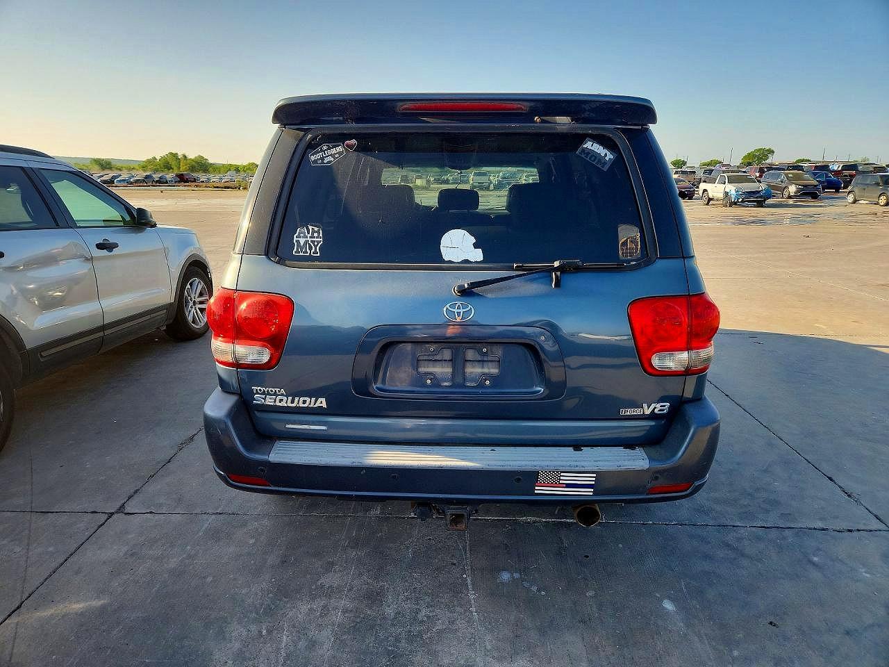 2007 TOYOTA Sequoia