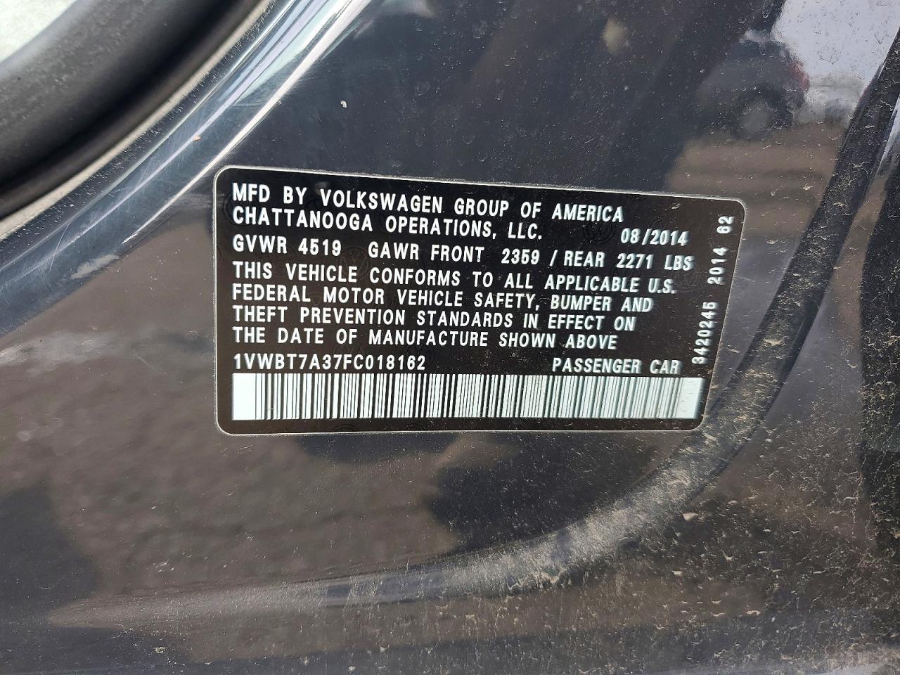 2015 VOLKSWAGEN Passat