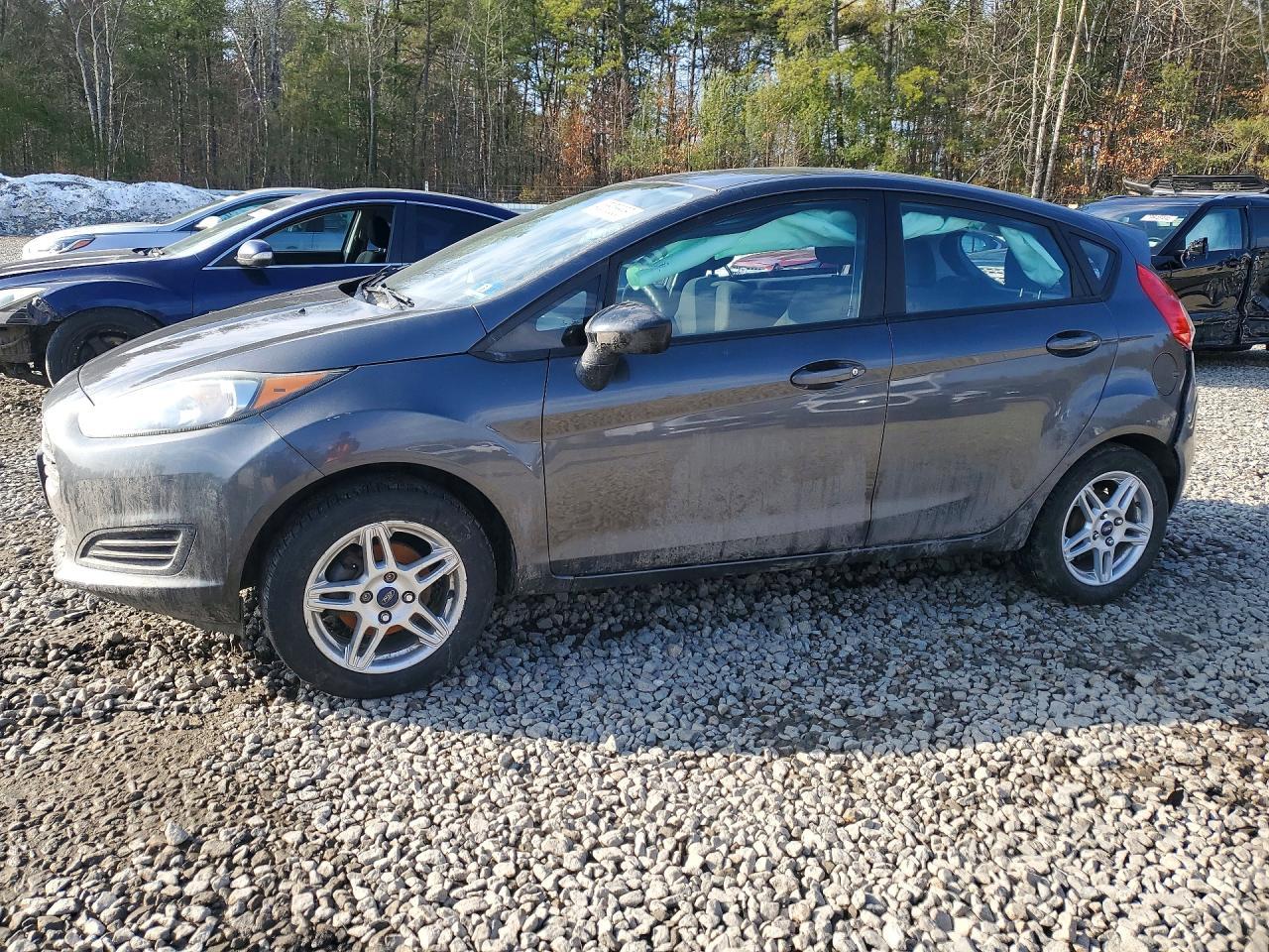 2017 FORD Fiesta