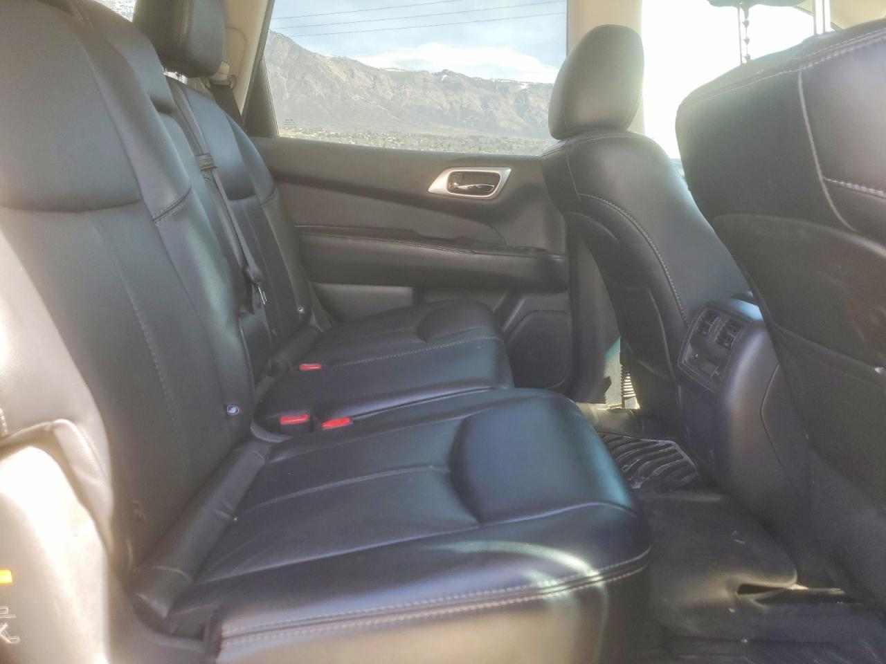 2014 NISSAN PATHFINDER
