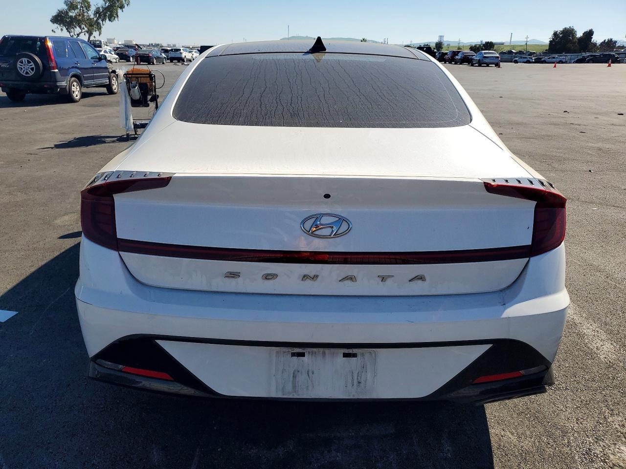2022 HYUNDAI SONATA