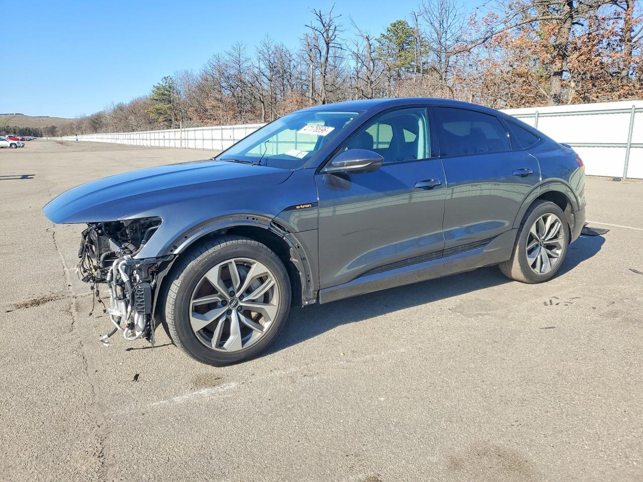 2021 AUDI e-tron Sportback