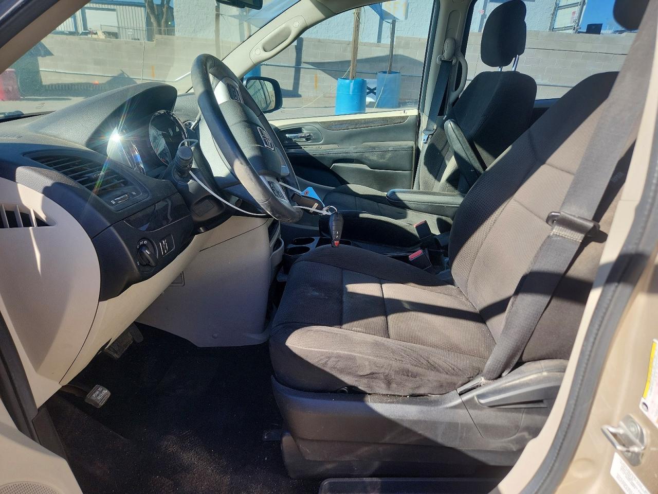 2013 DODGE GRAND CARAVAN