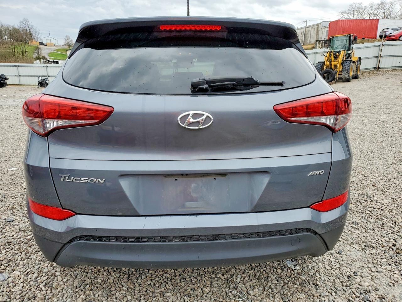 2016 HYUNDAI TUCSON