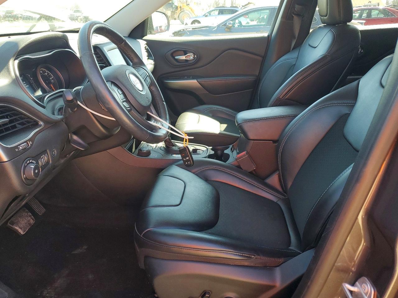 2019 JEEP CHEROKEE