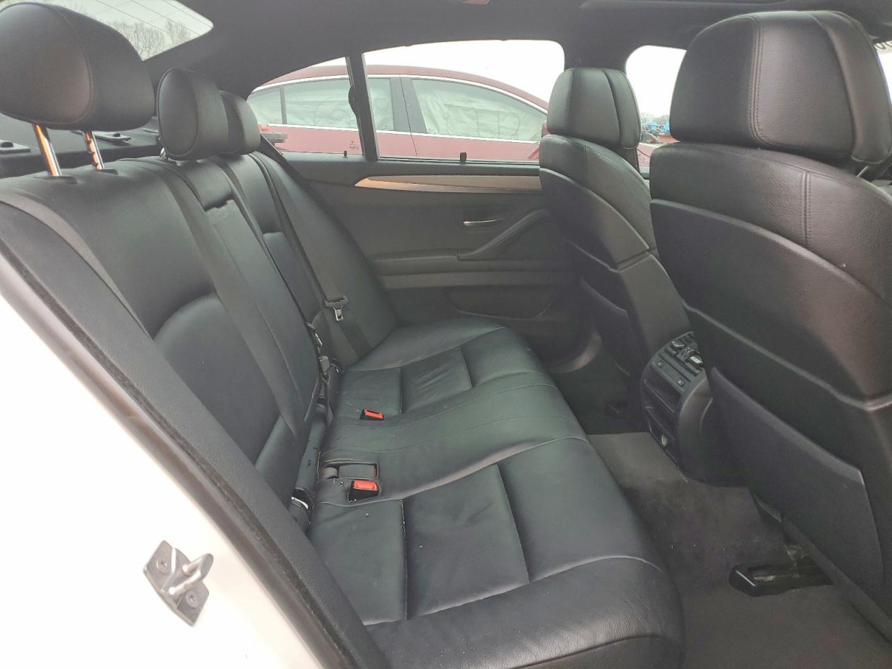 2011 BMW 5 series