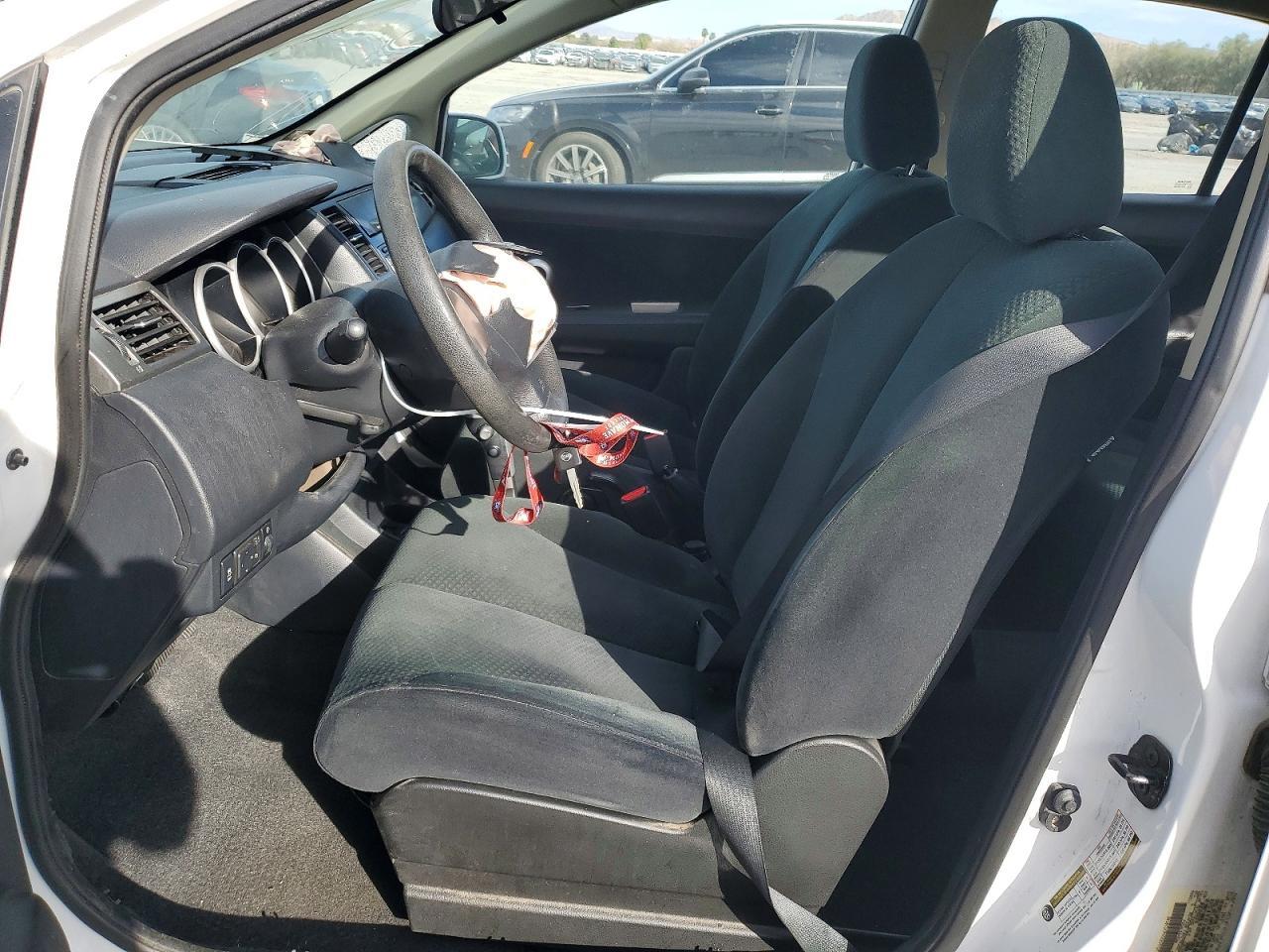 2012 NISSAN VERSA